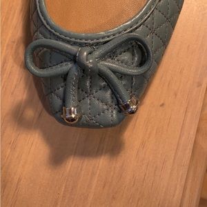 Ellie Tahari LEATHER BALLET FLATS Blue